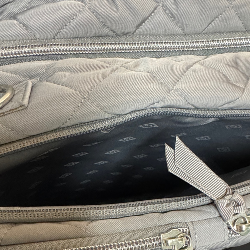 Vera Bradley travel backpack - Picture 9 of 12
